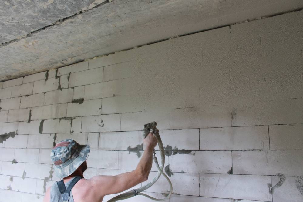 Шпаклевка стен из газобетона без штукатурки: можно ли шпаклевать, чем и как это делать