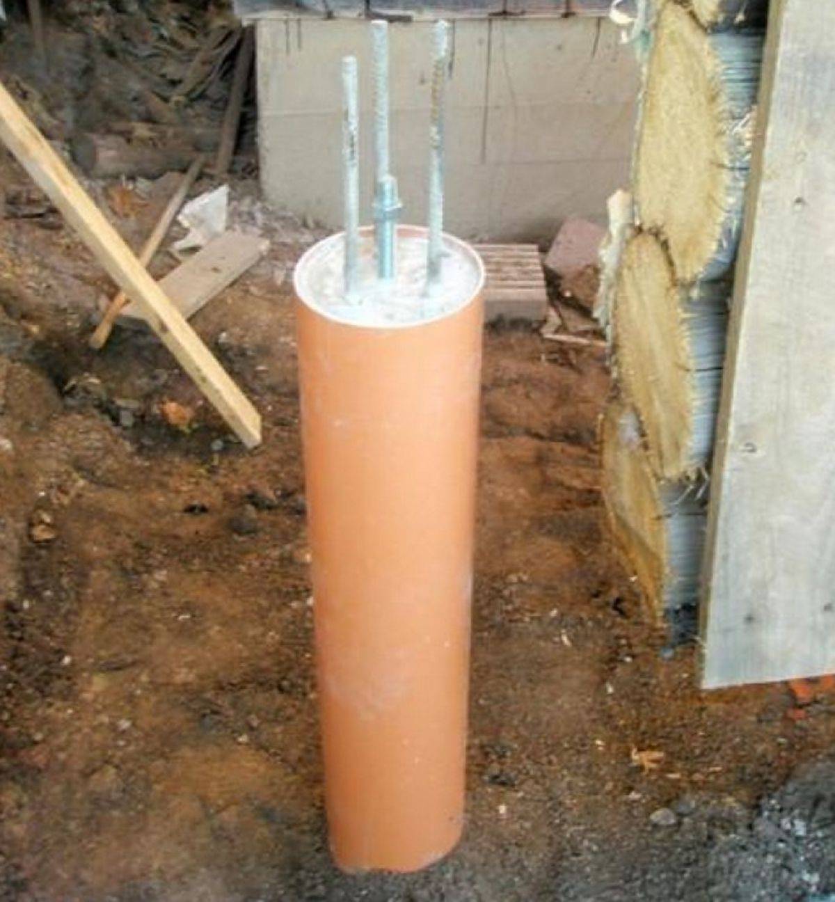 Применение свай из канализационных пластиковых труб для возведения фундамента