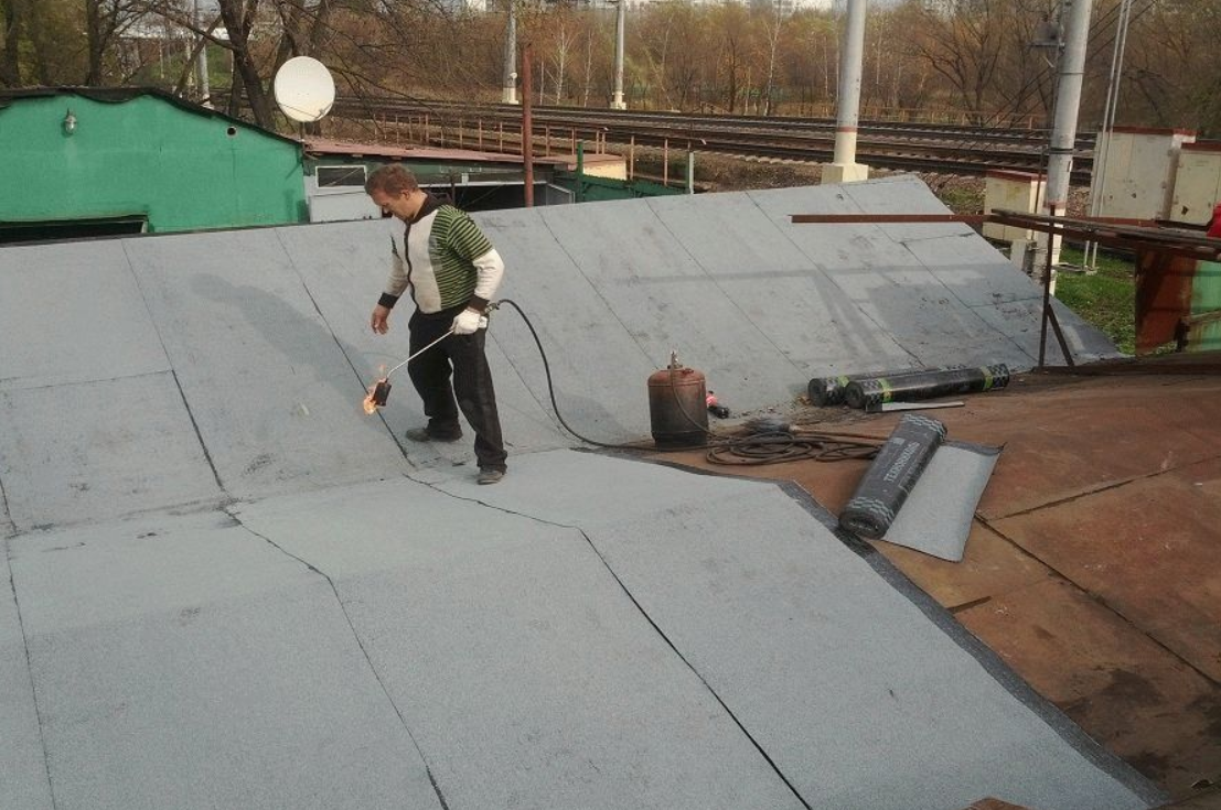 Материалы для ремонта крыши гаража: современные технологии