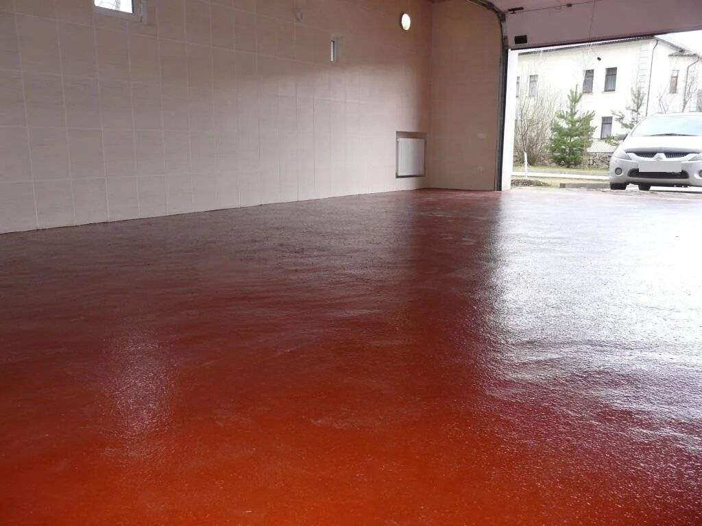 Чем покрасить бетонный пол в гараже чтобы не пылил: виды покрытий, технология нанесения