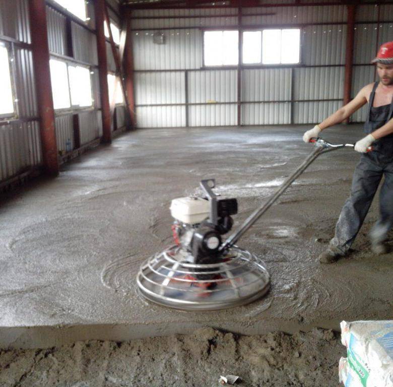 Полировка и шлифовка бетона затирочными машинами – особенности процесса
