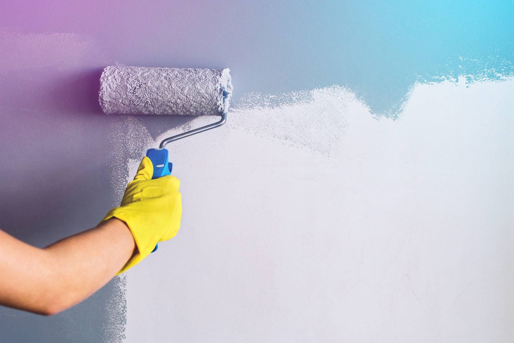Как покрасить стены водоэмульсионной краской своими руками: видео, фото