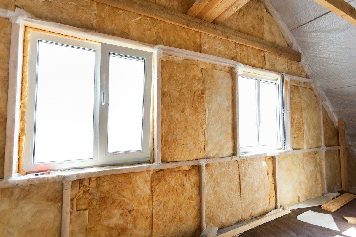 Отделка стен в деревянном доме из бруса. как правильно утеплить дом из бруса изнутри