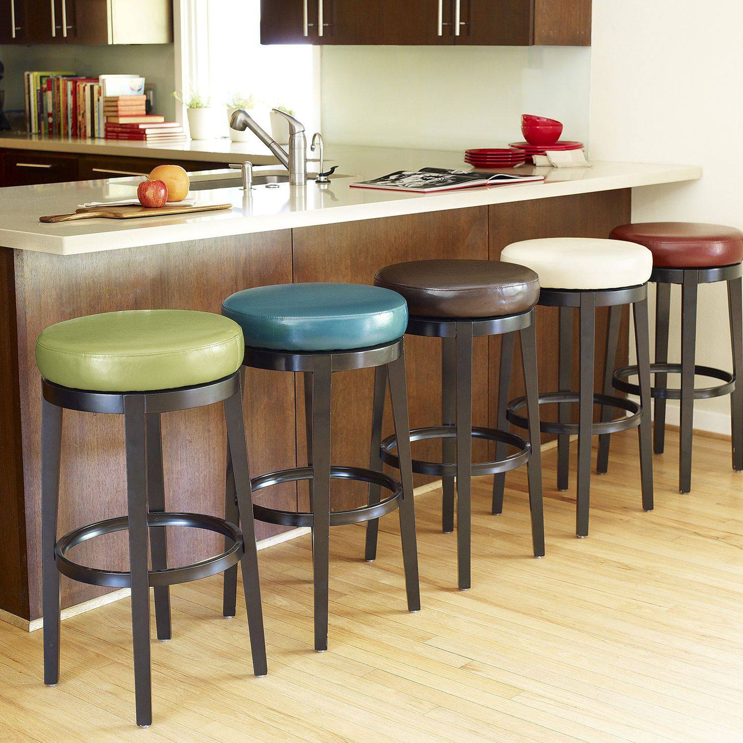 Барные стулья для кухни: подробный гид по выбору и 50+ фото примеров
