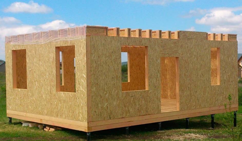 Строительство дома на дачном участке: нужно ли разрешение, правила и документы