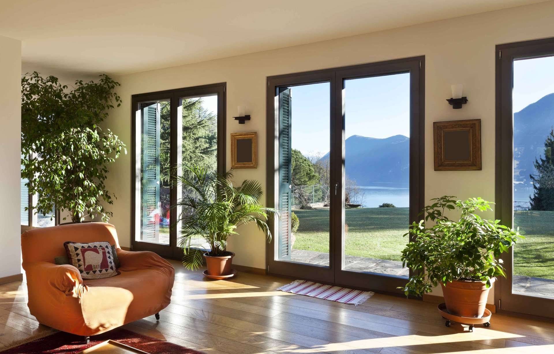 Какие окна лучше устанавливать в частном доме? | всё про дом и жизнь в нём