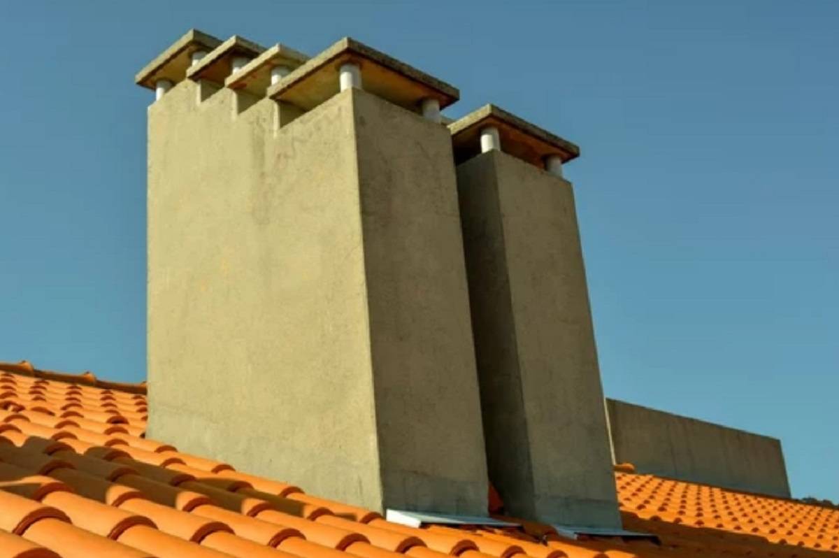 Under the roof. Дымоход из бетона. Concrete Chimney cap. Concrete Chimneys.