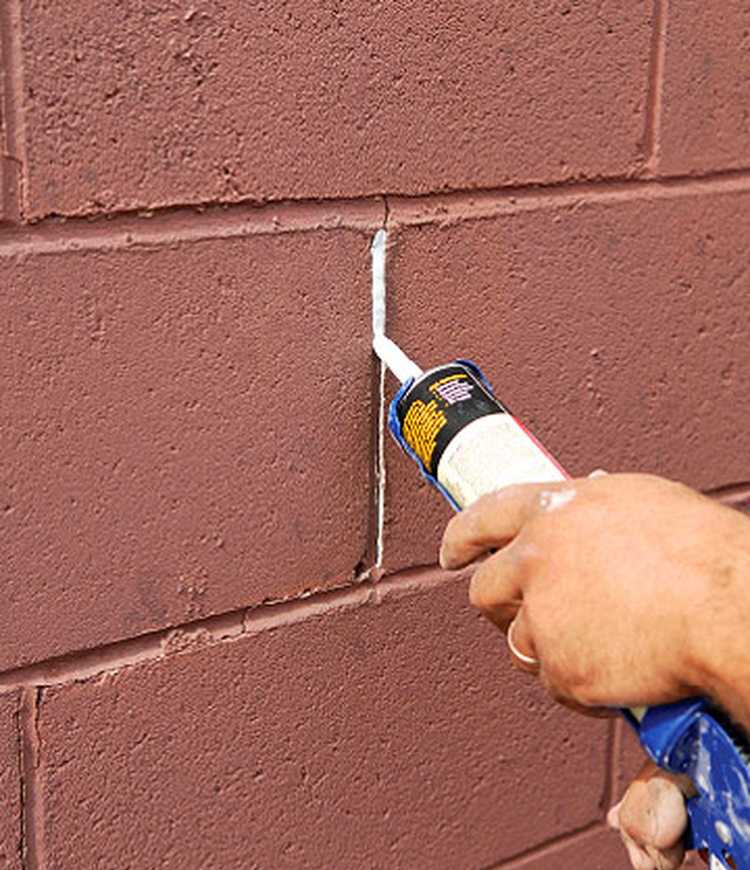 Фасадная краска по бетону для наружных работ: виды, выбор оптимальной смеси, технология окраски фасада