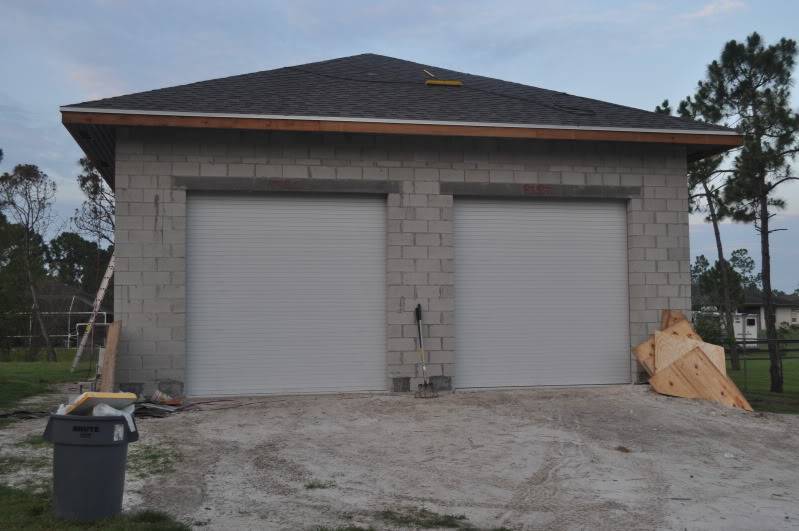 Сколько будет стоить построить гараж из пеноблоков — смета по всем материалам