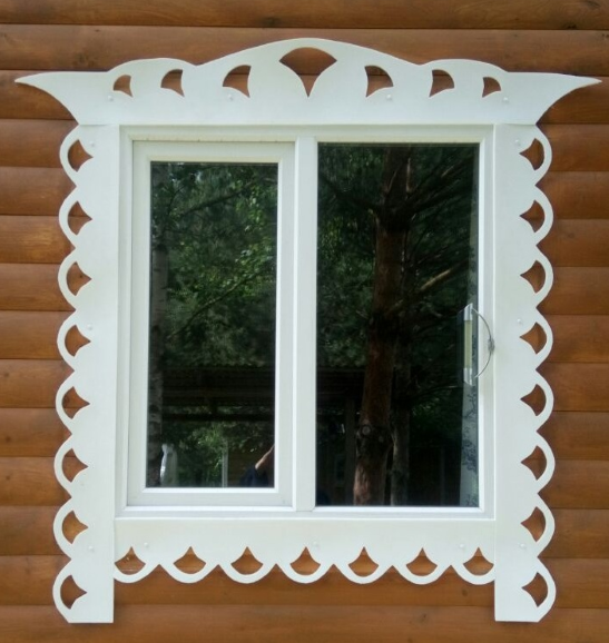 Наличники на окна в деревянном доме — фото, шаблоны и изготовление