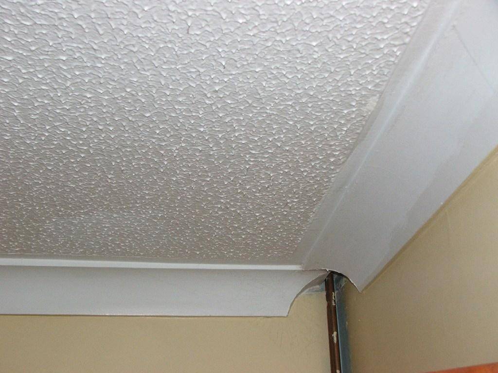 Декоративной штукатурка потолка из гипсокартона – фото и видео инструкция