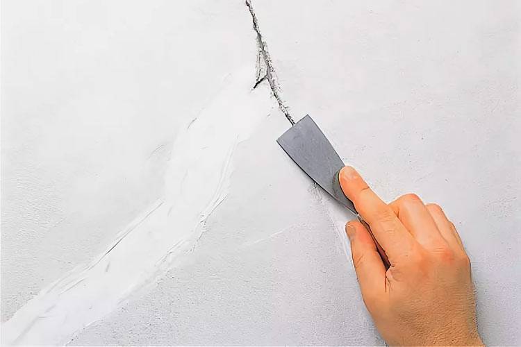 Как заделать трещину в стене: практические решения