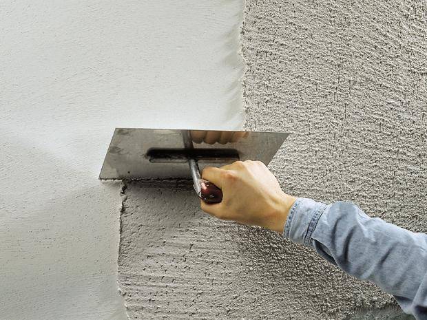 Чем штукатурить газобетон внутри дома: штукатурка стен для внутренних работ, чем оштукатурить помещения, оштукатуривание газоблока
