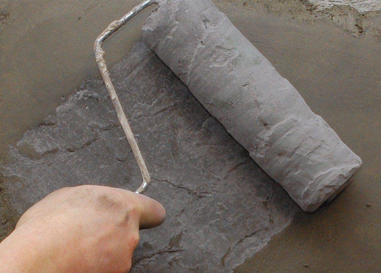 Декоративная штукатурка под бетон: как сделать своими руками