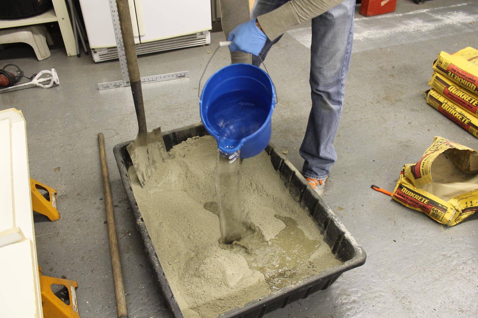 В каких пропорциях смешивать цемент с песком
