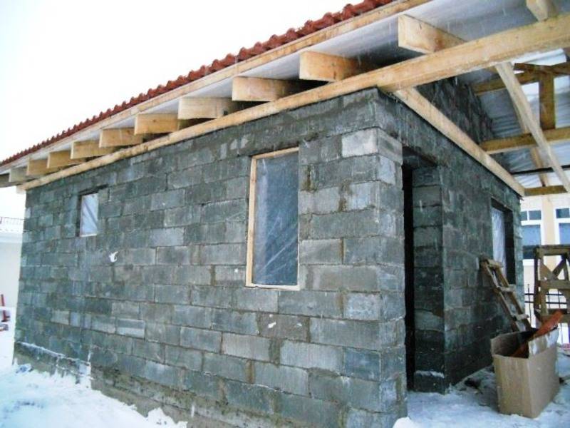 Дом из шлакоблока своими руками: особенности строительства | строй советы