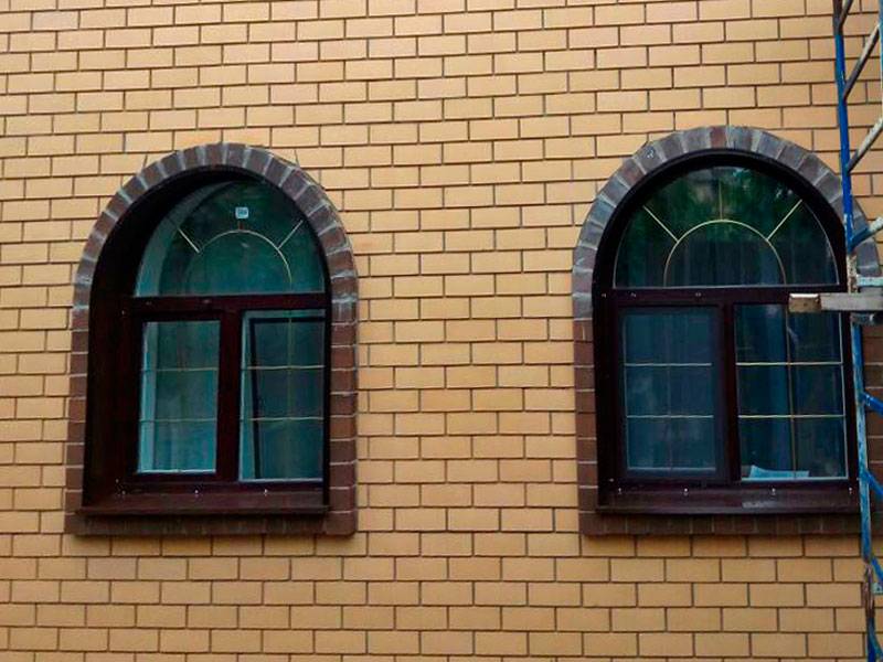 Выбираем шторы на арочные окна: примеры с фото