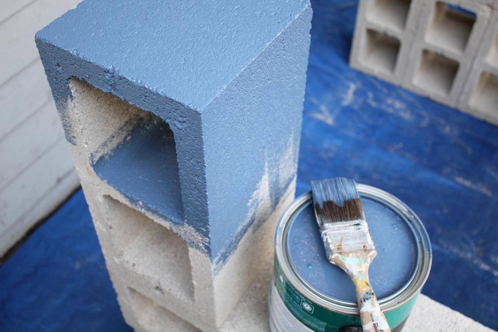 Можно ли красить газоблоки без штукатурки — особенности материала и правила отделки