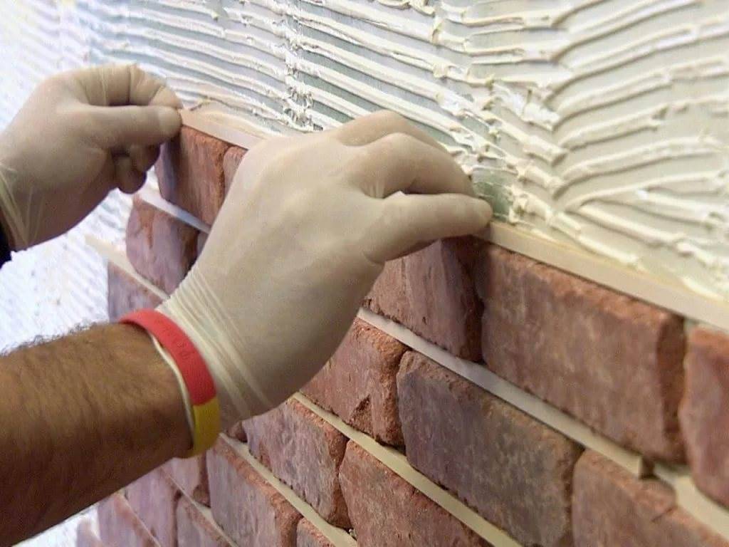 Изготовление гипсовой плитки под камень и кирпич своими руками в домашних условиях: видео