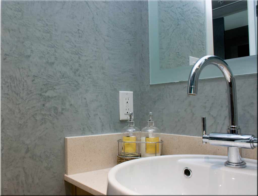 Декоративная штукатурка в ванной комнате – варианты эффектной отделки - 20 фото