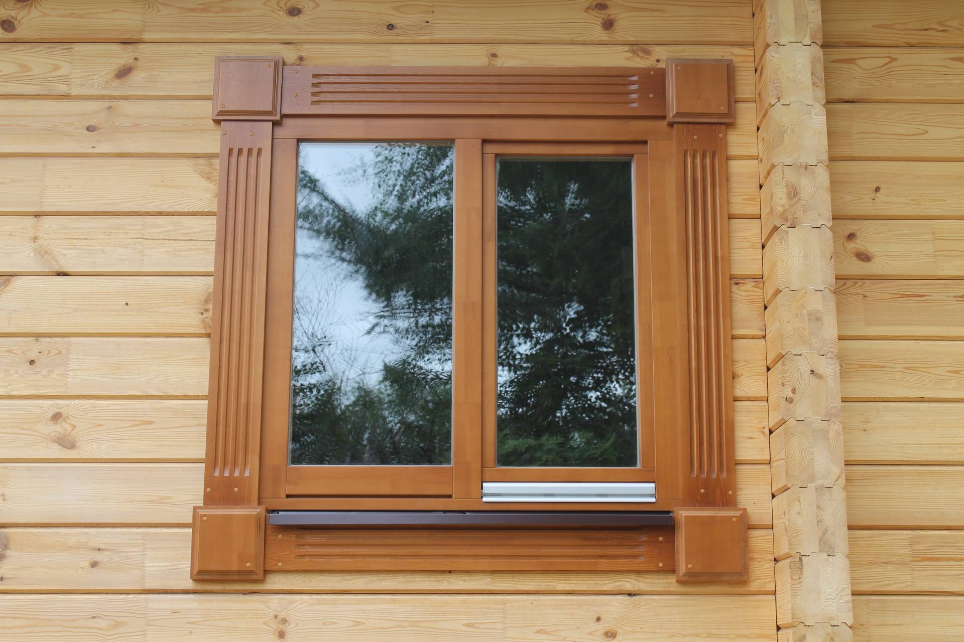 Стоит ли выбирать деревянные окна со стеклопакетом