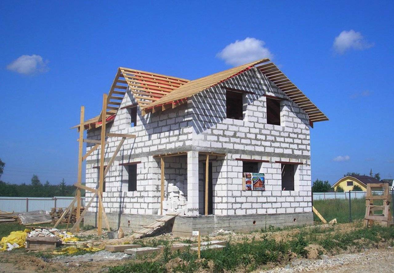 Сколько стоит построить дом из пеноблоков под ключ