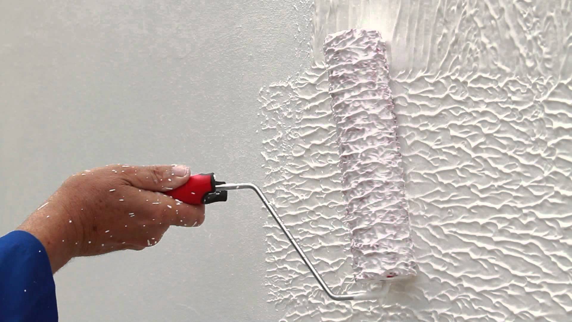 Штукатурка потолка своими руками под покраску: выравнивание на видео и как отштукатурить